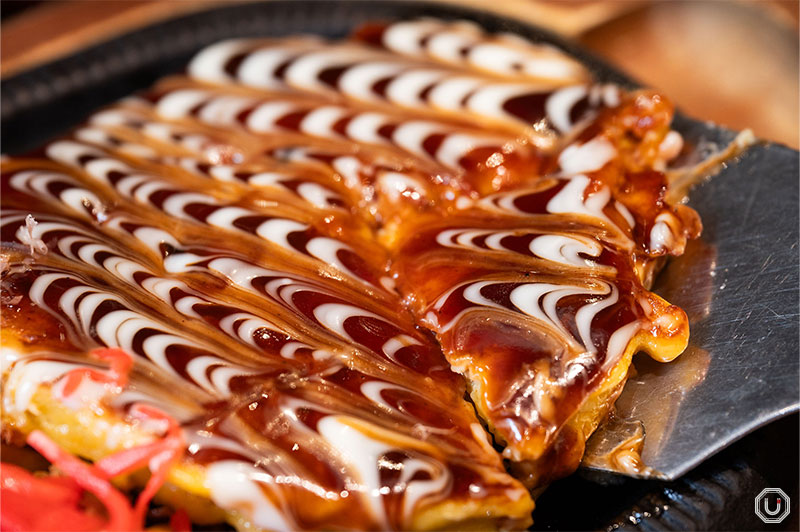 Photo of the okonomiyaki