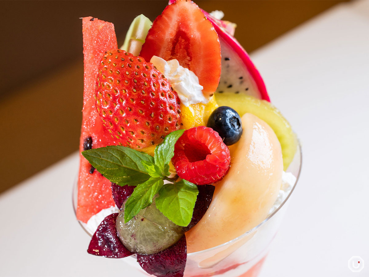 Shibuya Fruitopia: The Art of Crafting Perfect Parfaits at