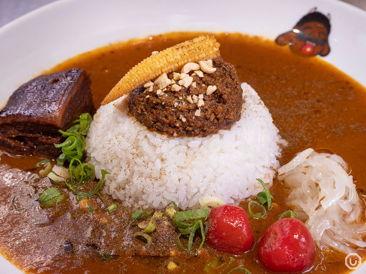 激辛好き注目！神田のカレー店 唯一無二の味わいに魅了される