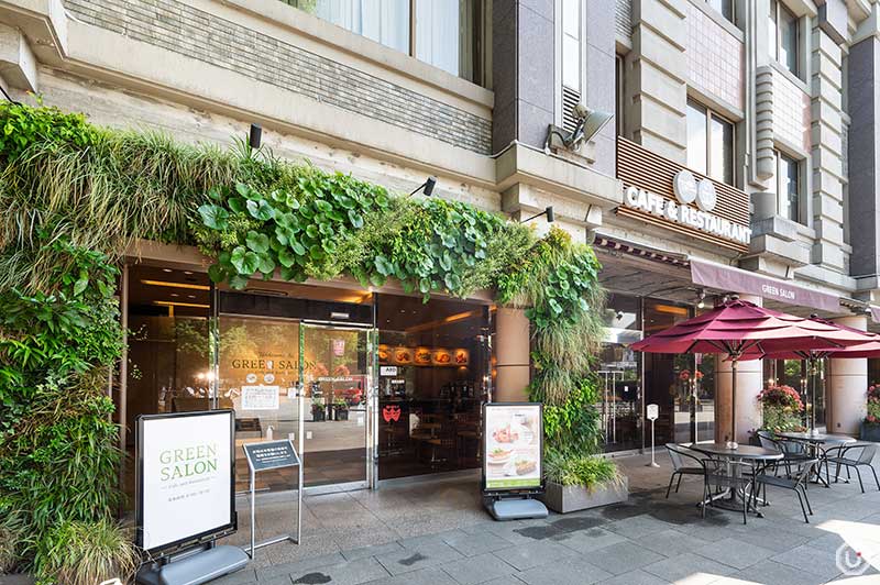 Ueno Green Salon's exterior