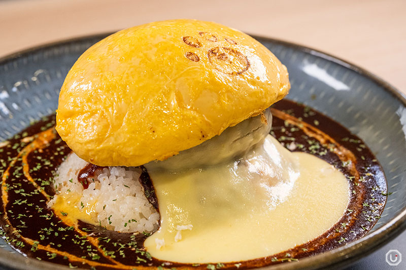 Premium Hamburger omelet rice at Ikura Shibuya