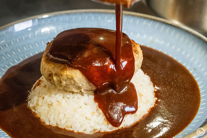 Premium Hamburger omelet rice at Ikura Shibuya