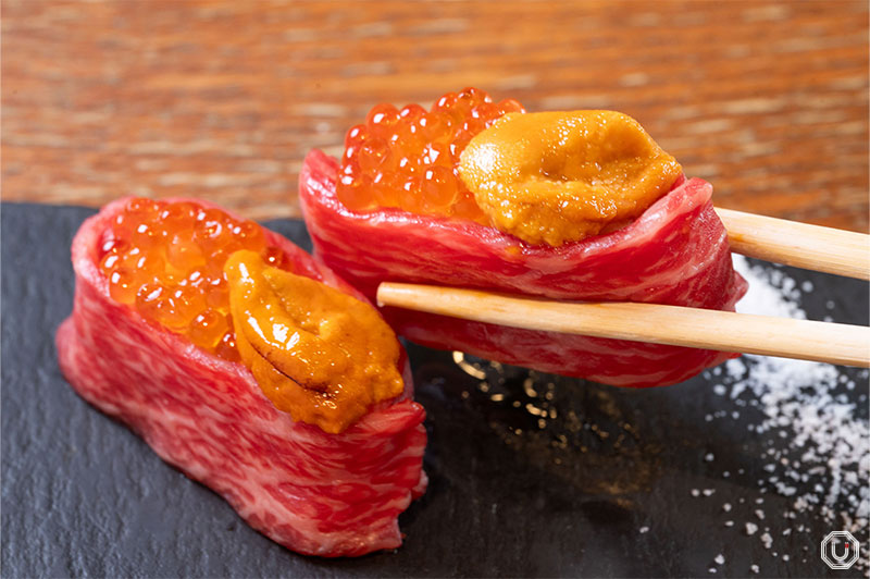 Wagyu sushi roll at Yakiniku ZENIBA in Shibuya