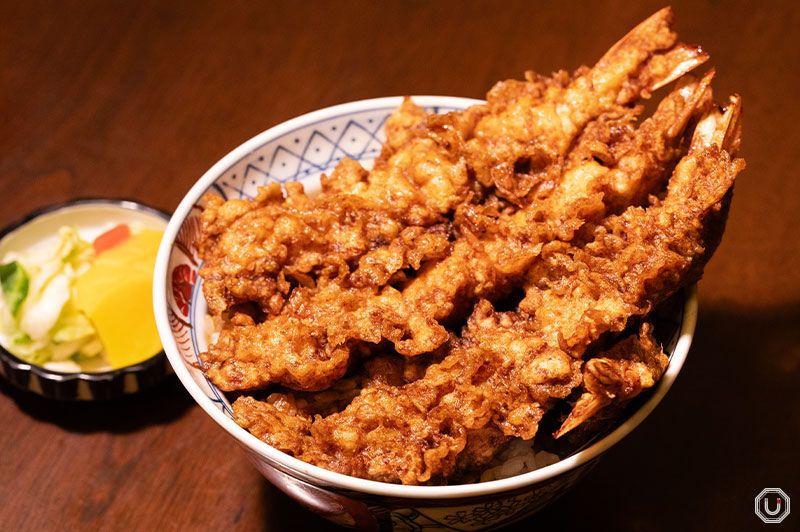 Shrimp tempura bowl at DAIKOKUYA TEMPURA