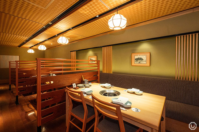 Interior of Shabu-shabu Sushi Hassan in Roppongi