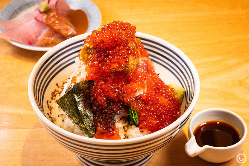 つじ半のぜいたく丼（特上）