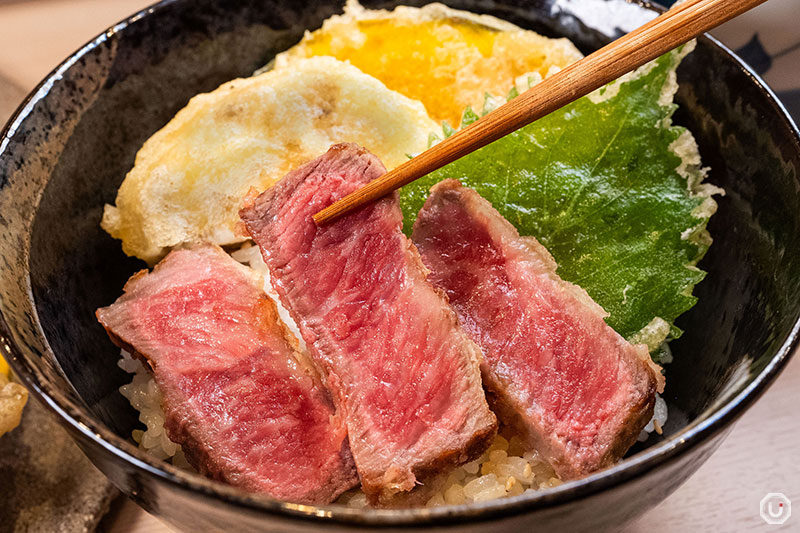 Halal tempura wagyu rice bowl at Tempura Asakusa SAKURA