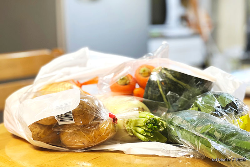 Fresh produce at a Japanese convenience store