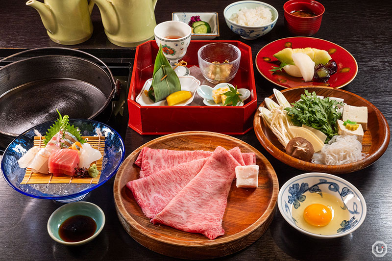 Kuroge Wagyu Sukiyaki Kaiseki at Kioichō Kichiza