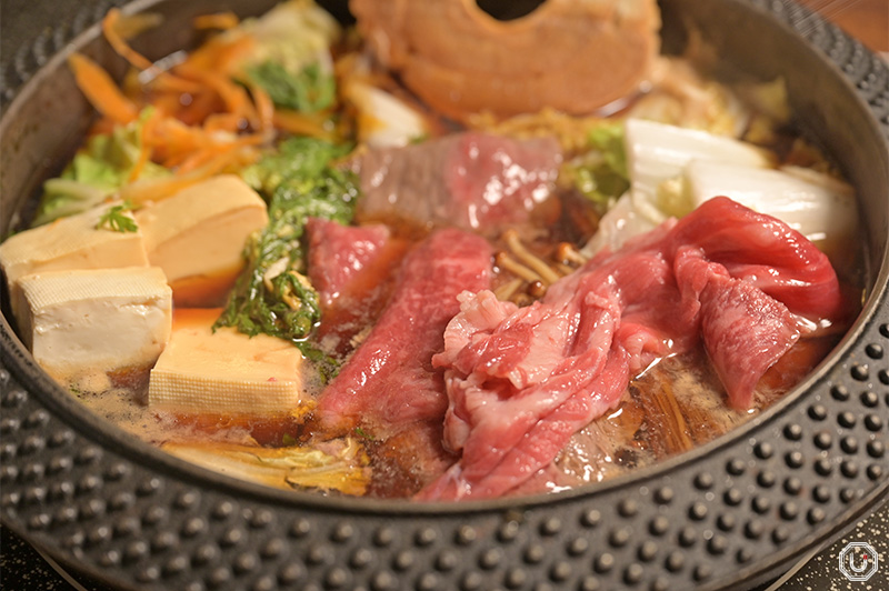 Sukiyaki at Akutoridaikan Nabenoshin in Shibuya