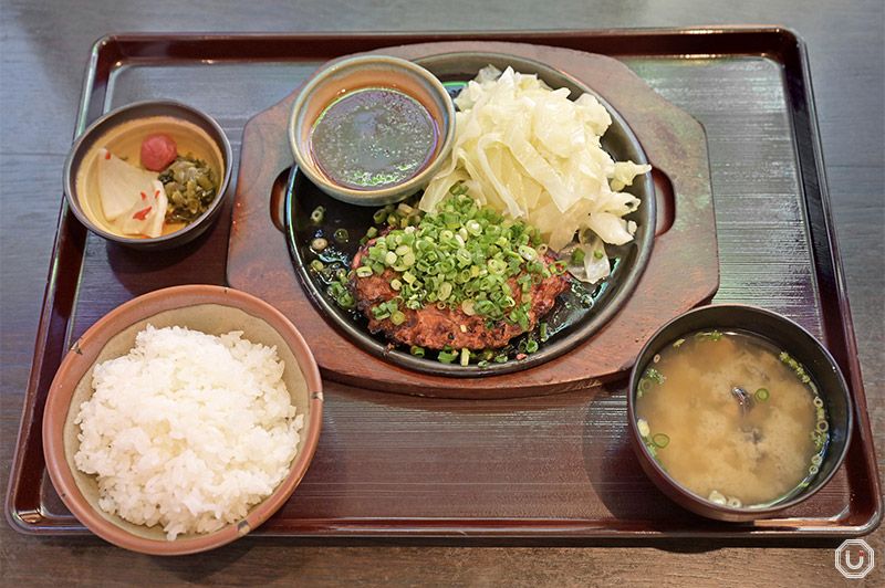 100% Beef Hamburger Steak at Suzuya