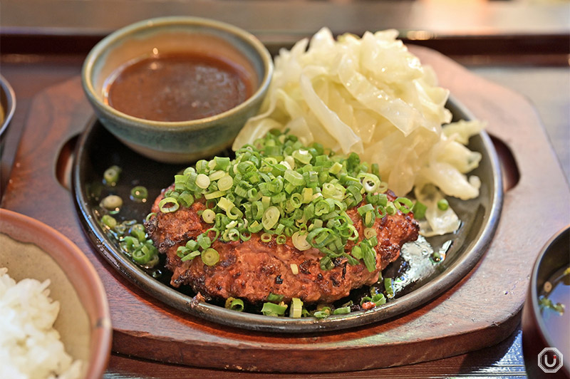 100% Beef Hamburger Steak at Suzuya