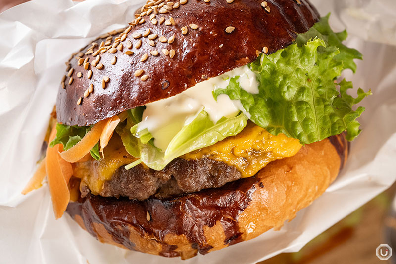 Cheddar Cheese Burger at LUXE BURGERS & Sunny’s Table Asakusa