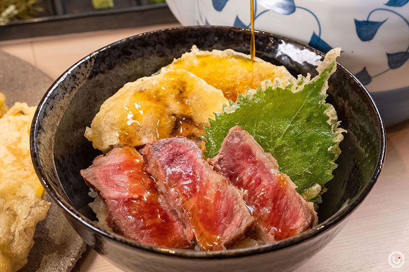 Rice bowl at Tempura Asakusa Sakura