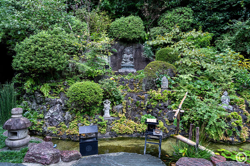 pond at Hase Temple