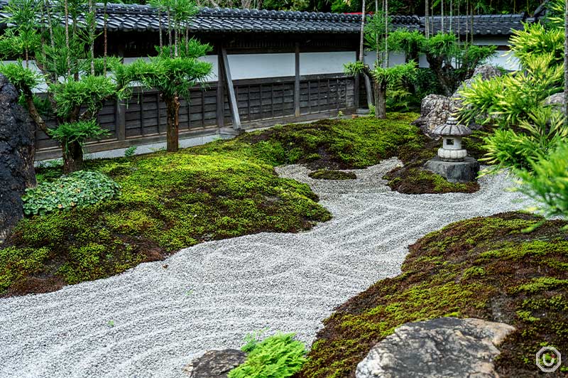 garden at Hase Temple