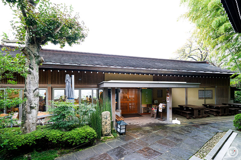 Kaikoan restaurant at Hase Temple