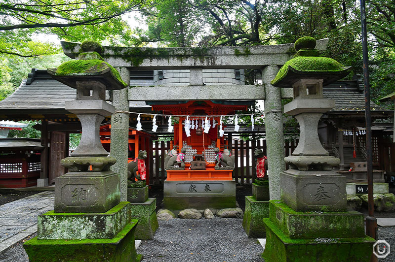 Hahaso Inari Shrine within the grounds of Chichibu Shrine