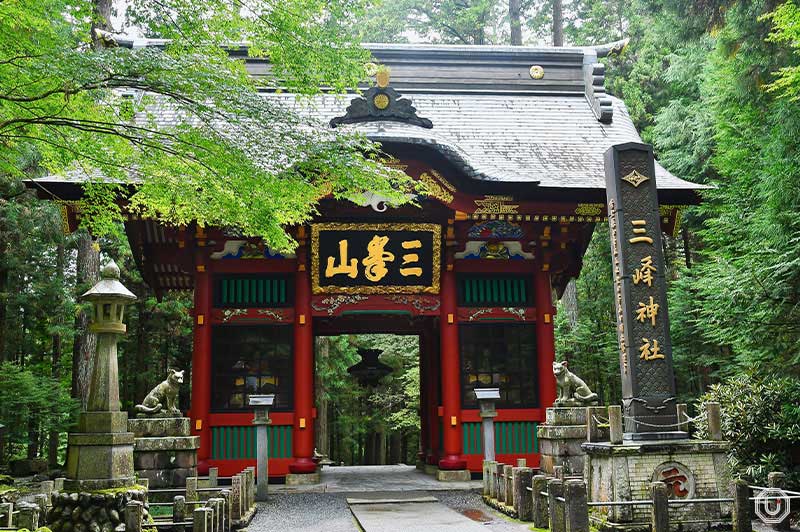 Zuishinmon Gate at Mitsumine Shrine