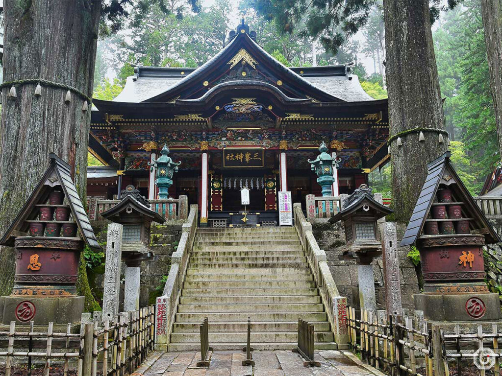 三峯神社