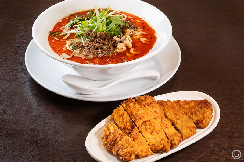 Szechuan dish of noodles with Soup and deep-fried pork topping at Shisen Tantanmen Aun in Yushima