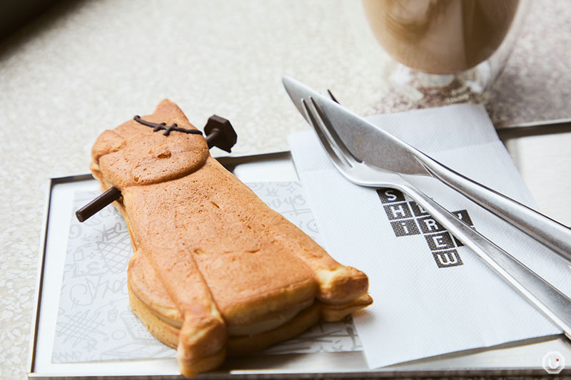 Hachiko waffle at Shibrewya