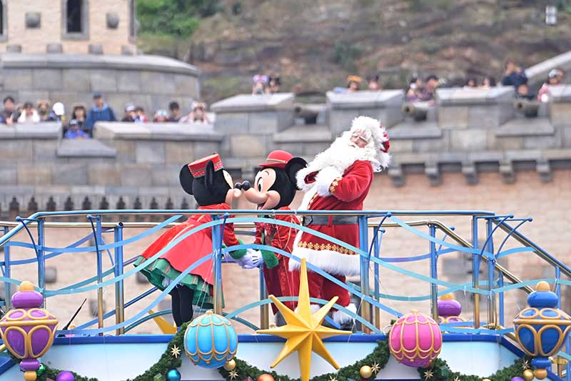 Disney Christmas at Tokyo DisneySea