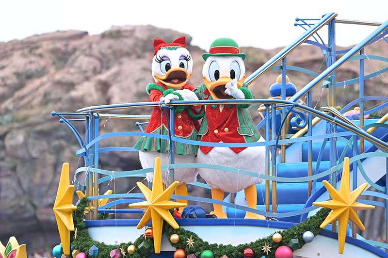 Disney Christmas at Tokyo DisneySea