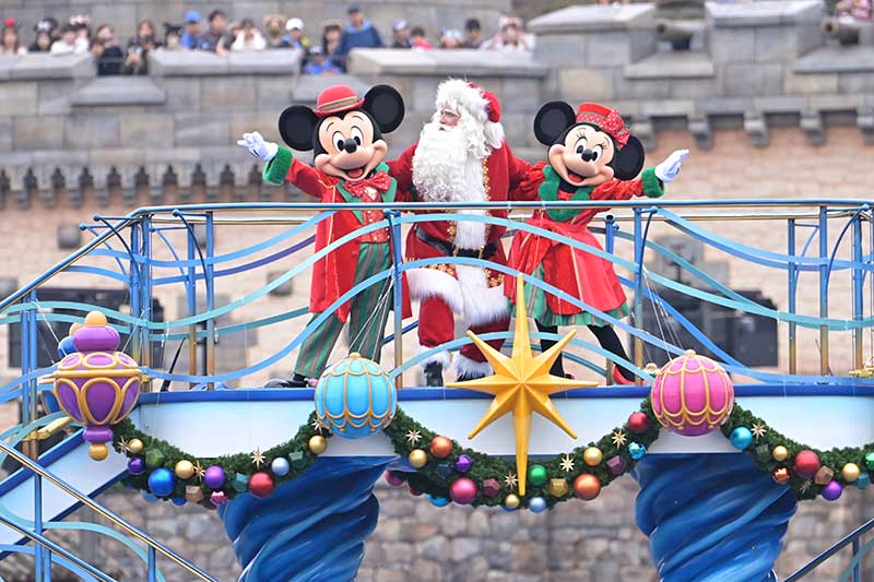 Disney Christmas at Tokyo DisneySea