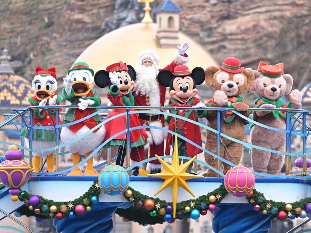 Disney Christmas at Tokyo DisneySea