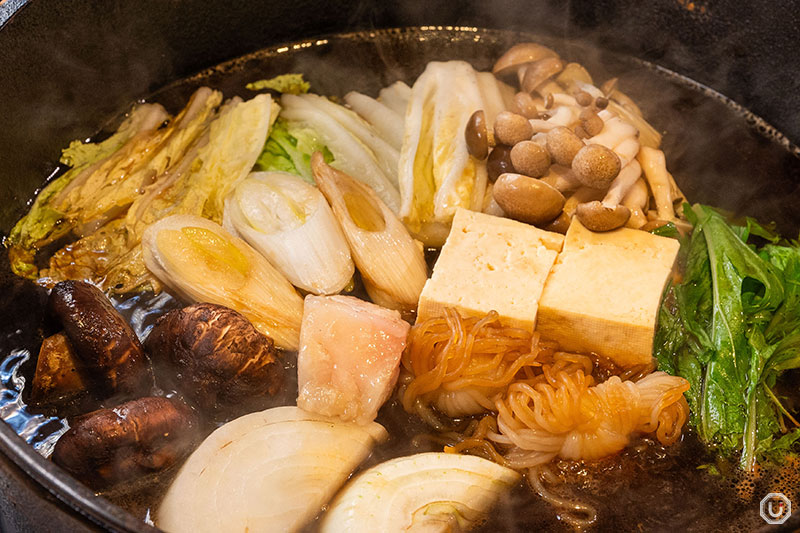 all-you-can-eat sukiyaki at all-you can-eat sukiyaki at Shabu-shabu Sushi Hassan in Roppongi 