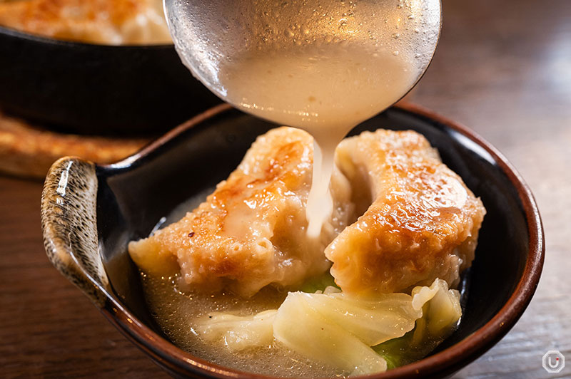 gyoza dipped in Yuzusco at Kyūshū Nechūya Ueno LIVE