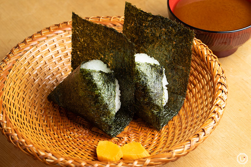 Michelin approved onigiri rice balls at Yadoroku in Asakusa