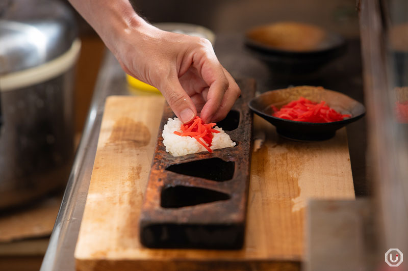 Michelin approved onigiri rice balls at Yadoroku in Asakusa