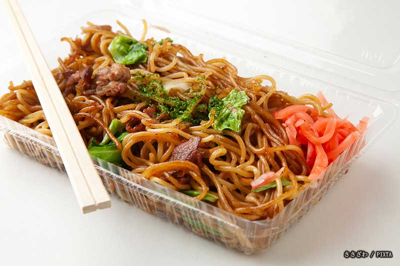 yakisoba at a Japanese summer festival