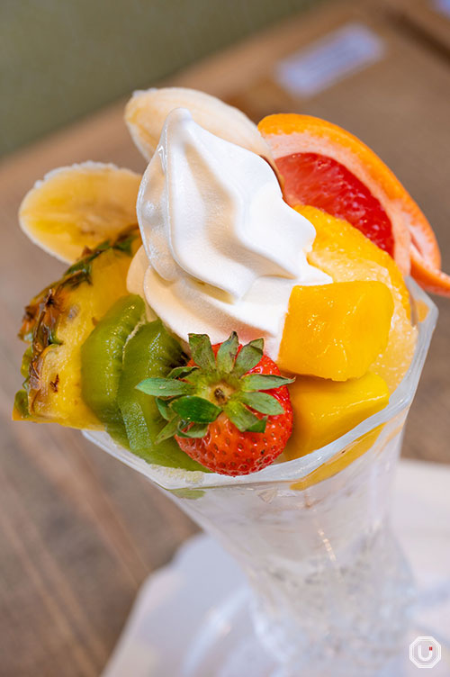 Fruit Mix parfait at Futaba Fruits Parlor