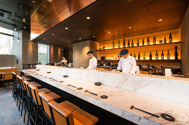 the counter at KINKA sushi bar izakaya Roppongi