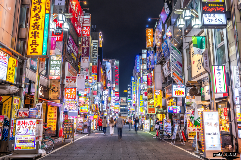 a street in Kabukicho at night