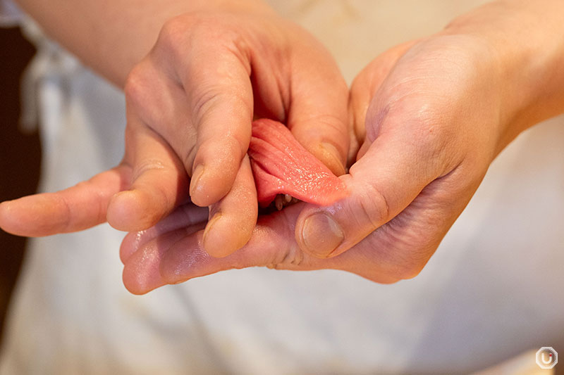 Skilled sushi chefs at Sushi Ginza Onodera SOUHONTEN