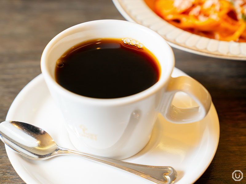 Coffee at Cafe Bridge in Ginza