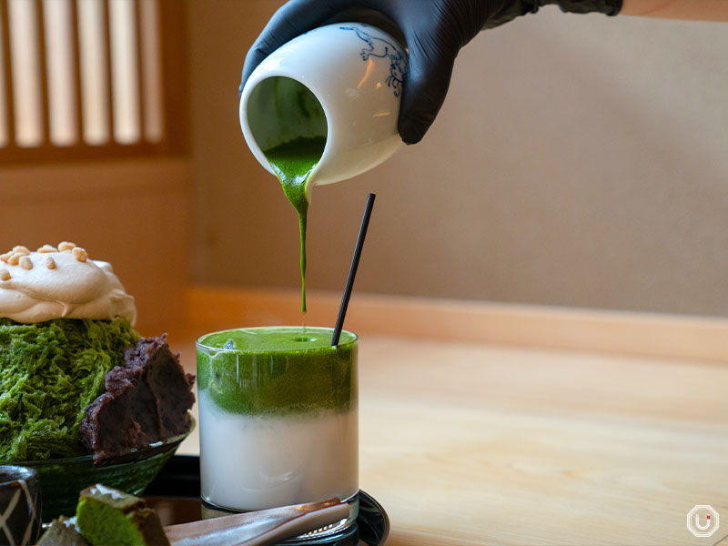 HIIRAGI GINZA's matcha latte