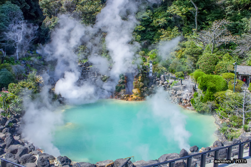Umi Jigoku hot spring pool in Beppu