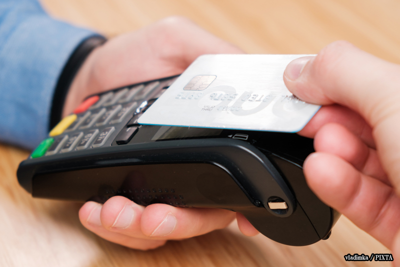 contactless credit card purchase in Japan