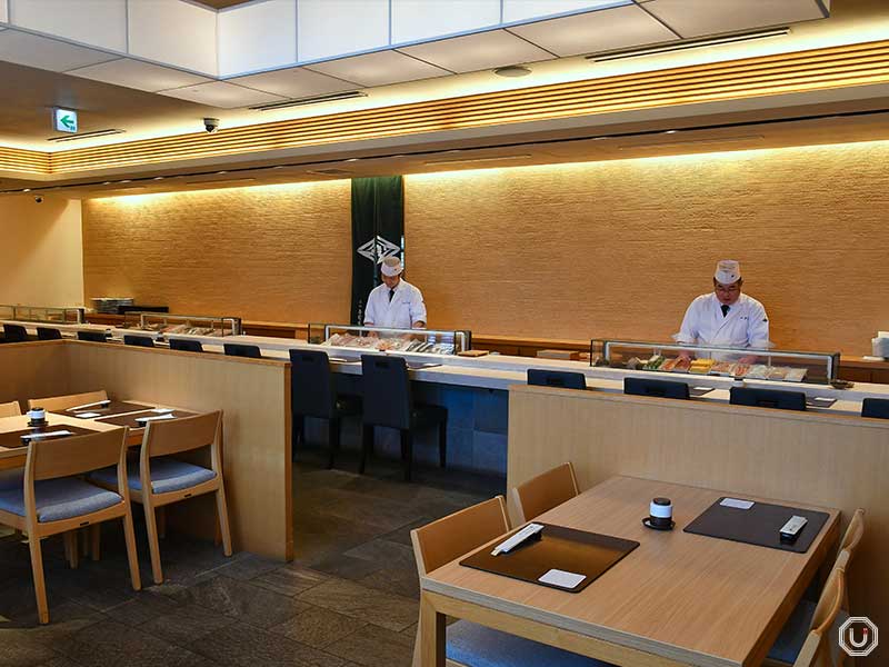 Tsukiji Sushi Iwa interior