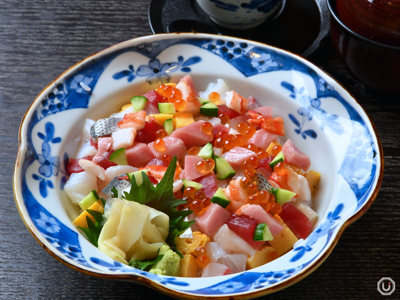 chirashi sushi at Tsukiji Sushi Iwa