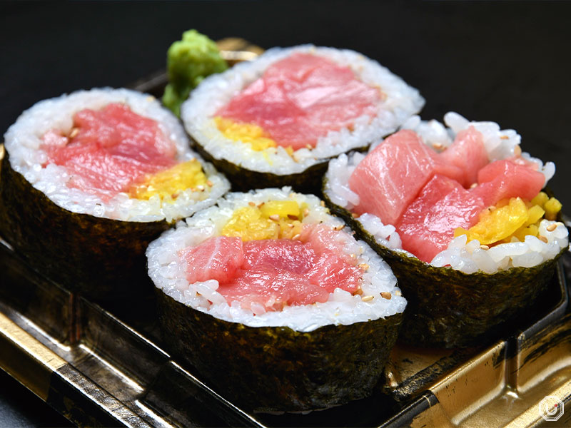 まぐろや黒銀 築地本店 マグロール