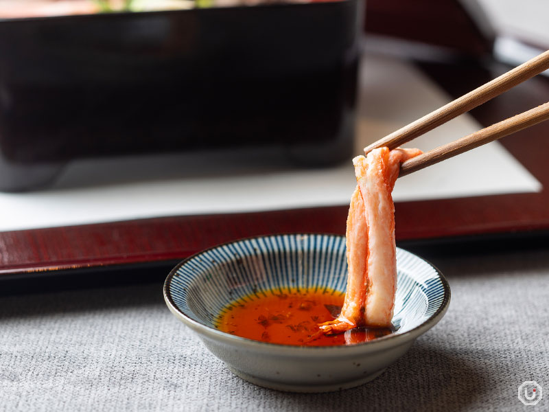 red snow crab at Bistro Cafe Momotenashiya in Shimbashi
