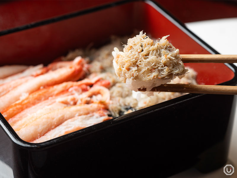 red snow crab at Bistro Cafe Momotenashiya in Shimbashi