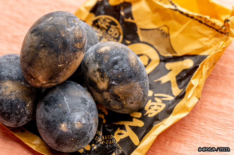kuro tamago eggs from Owakudani in Hakone