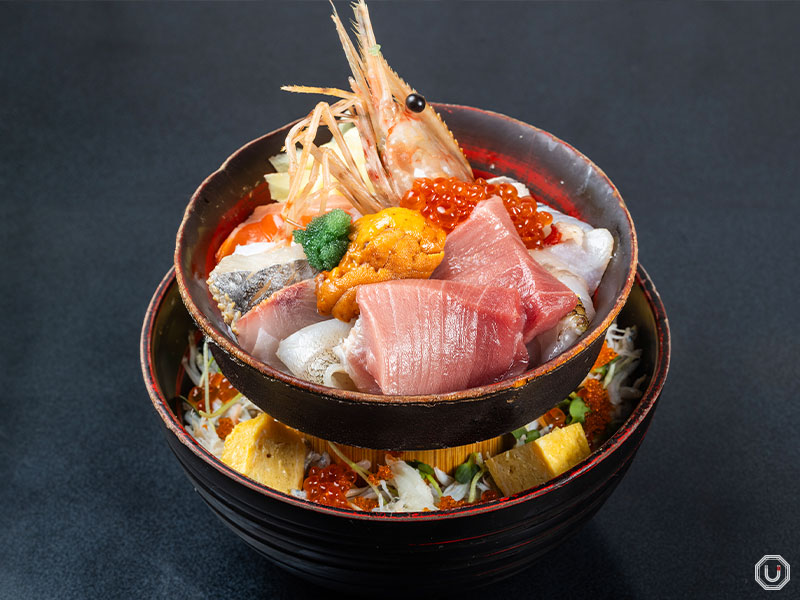 Tsukiji field donburi at Sashimi Bar Kashigashira